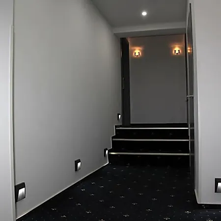 Am Kirschberg 3* Lollar
