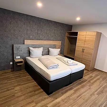 Am Kirschberg 3* Lollar