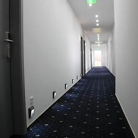 Hotel Am Kirschberg 3*