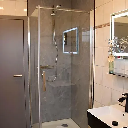 Am Kirschberg 3* Lollar