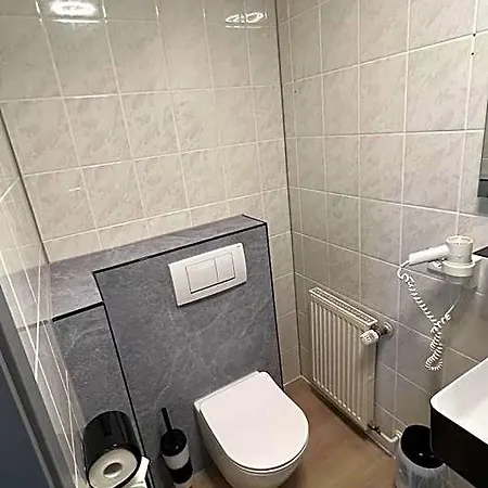Hotel Am Kirschberg Lollar