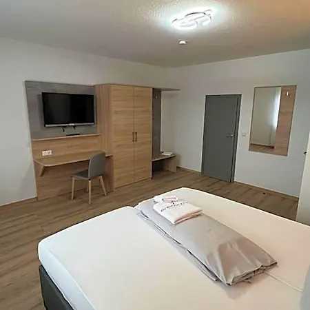 Am Kirschberg Hotel Lollar